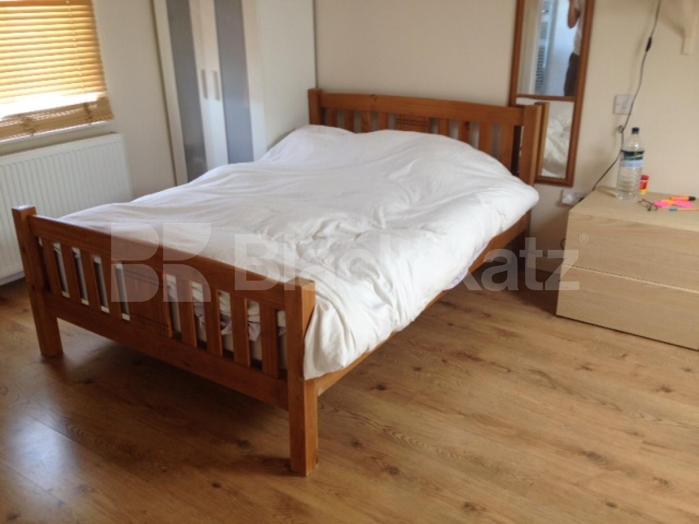 			NEW INSTRUCTION, 4 Bedroom, 1 bath, 1 reception House			 Northfields Road, North Acton